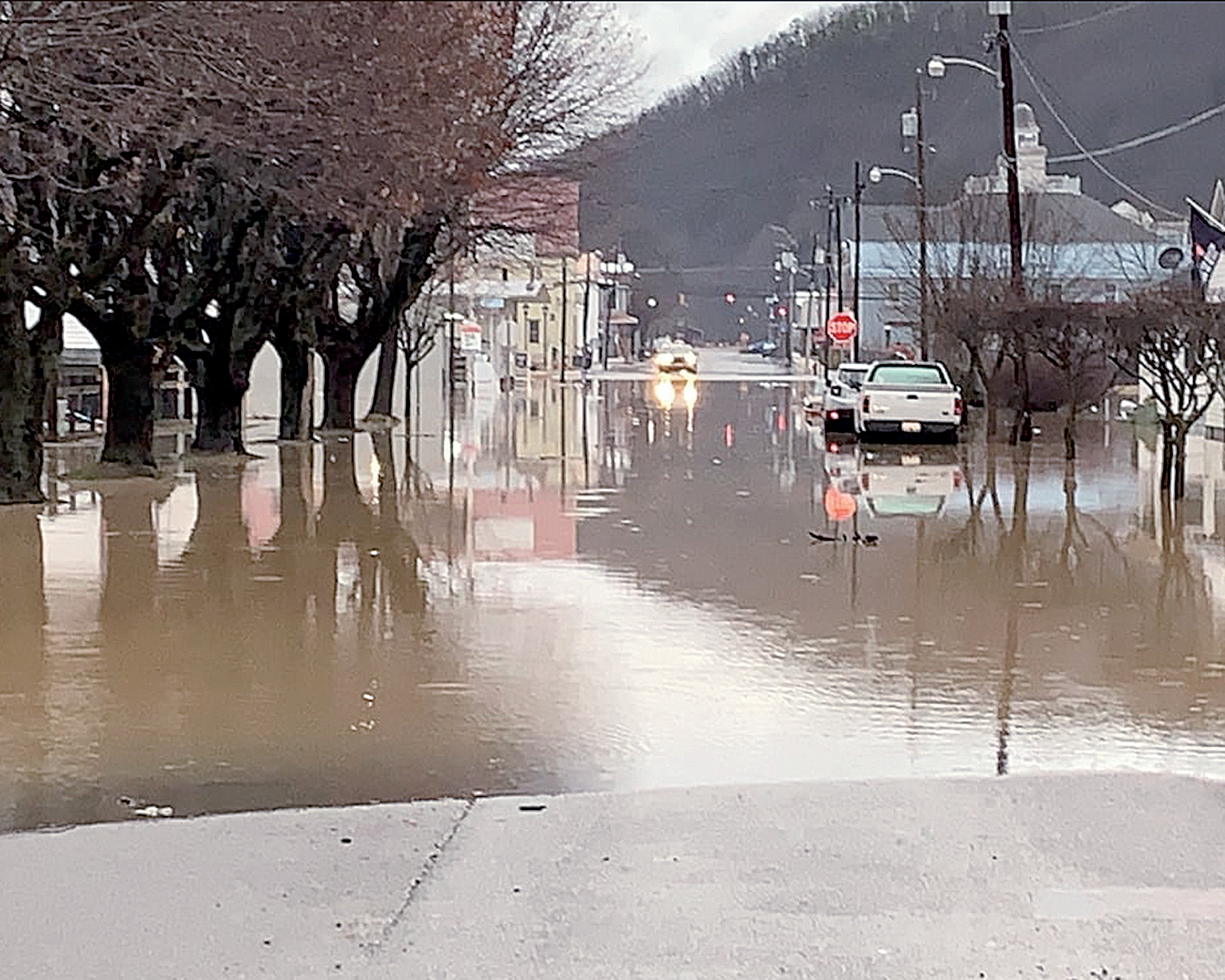 High Water Invades Marlinton News, Sports, Jobs The Intermountain